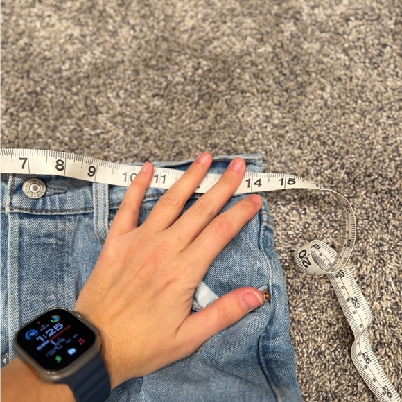 Levi’s women’s Ribcage straight blue denim jeans size 30 EUC - Picture 5 of 6